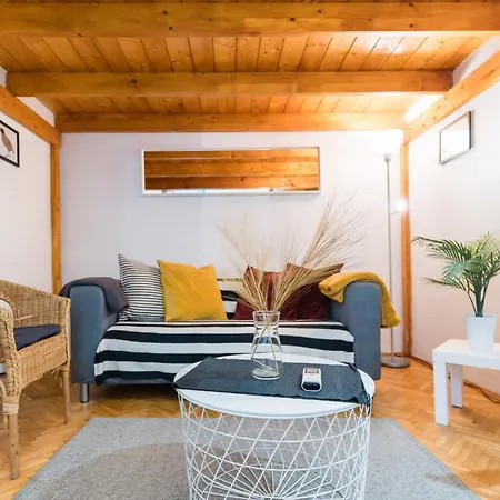 Appartamento Lovely Little Loft In The Heart Of