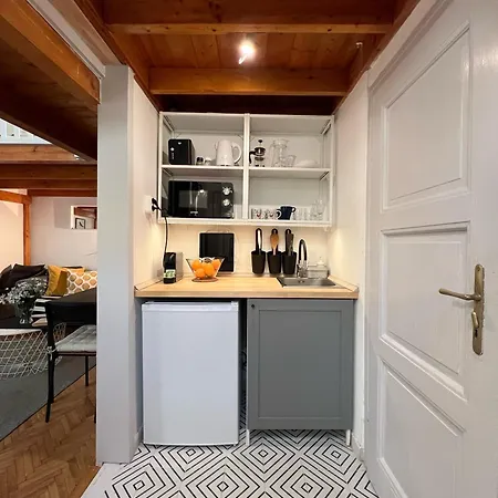 Appartamento Lovely Little Loft In The Heart Of Budapest