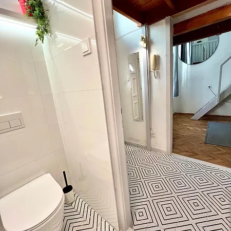 Lovely Little Loft Studio Near Astoria - Ac Boedapest
