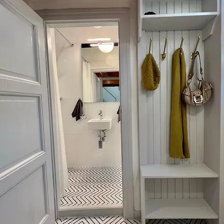 Lovely Little Loft Studio Near Astoria - Ac *