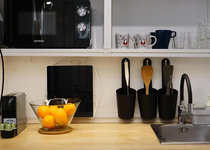 Ragozzi - Tiny But Comfy, Location - Ac Apartment