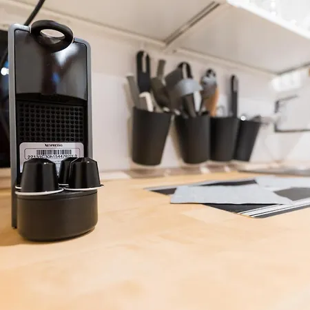 Ragozzi - Tiny But Comfy, Location - Ac *