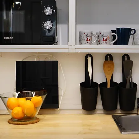 Ragozzi - Tiny But Comfy, Location - Ac Daire